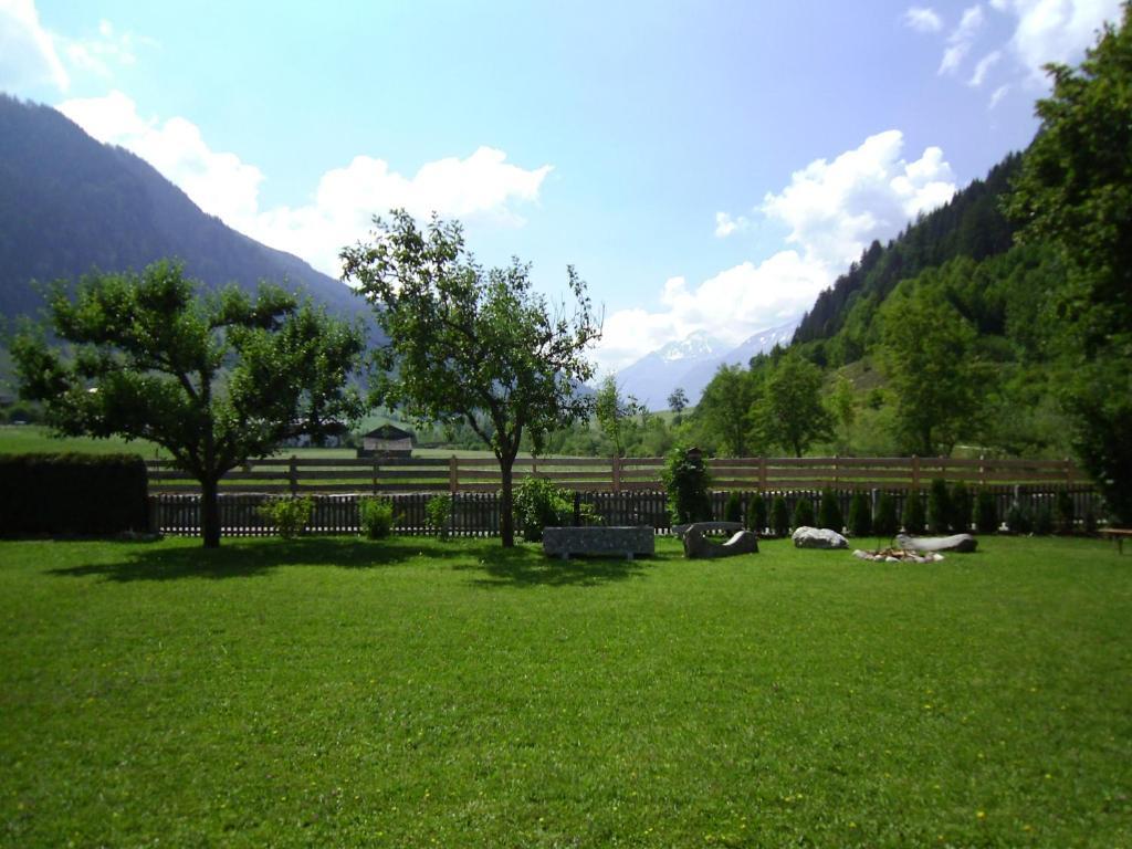 Hotel-Garni Kaiserhof Раурис Экстерьер фото